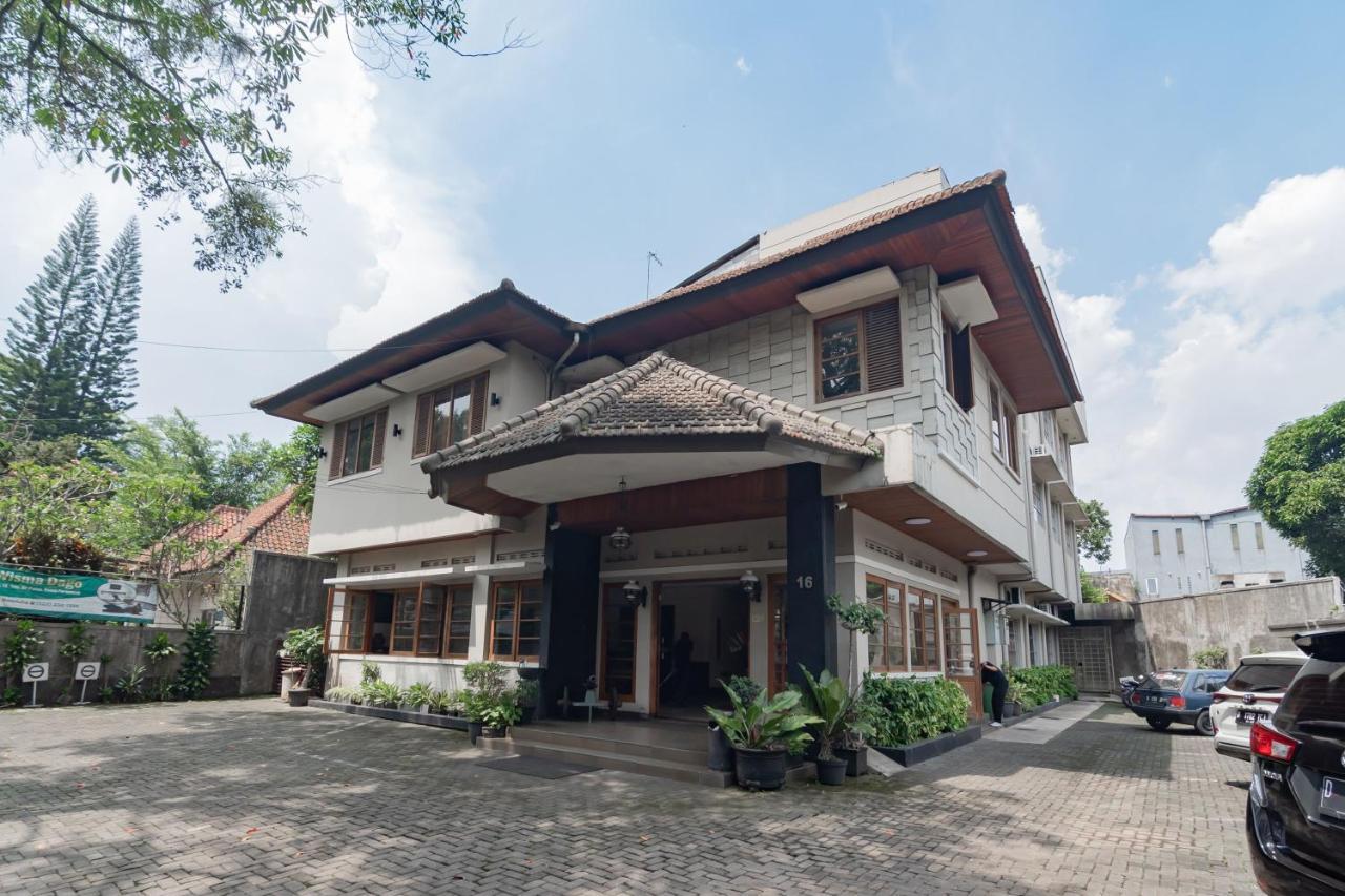 Hotel RedDoorz near Institut Teknologi Bandung 2 Exterior foto